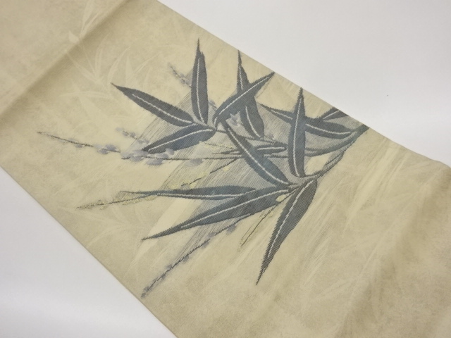 紗 竜胆模様織出し開き名古屋帯（額縁仕立て）